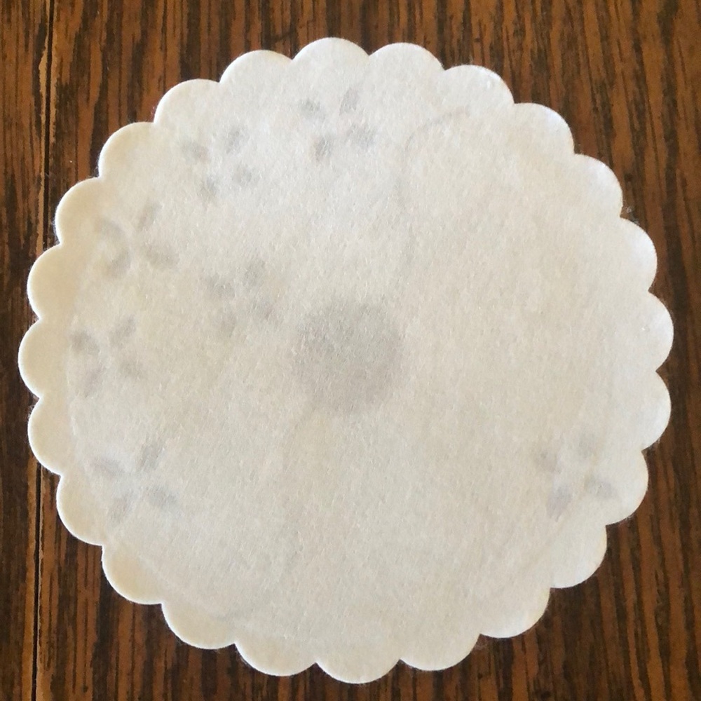 Cheese/Sweets Doilies 🐶 - Picture 3 of 3